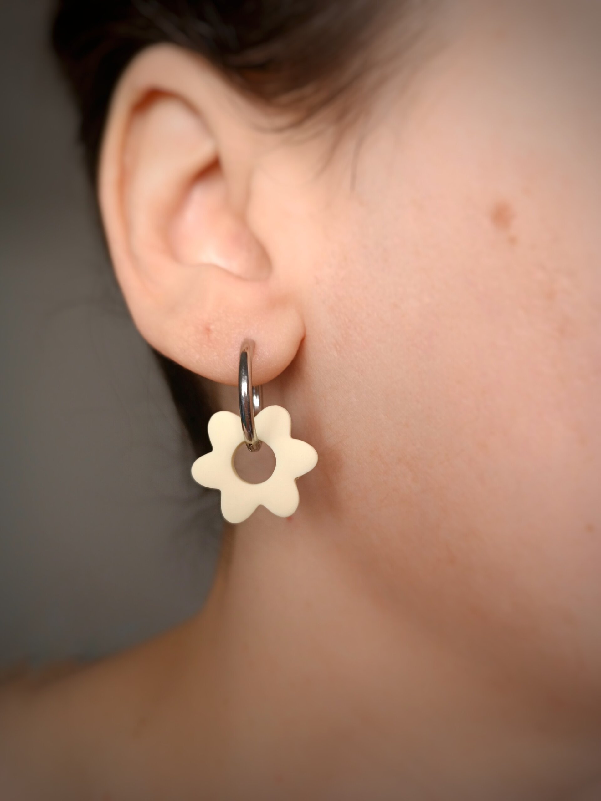 Charm Flor vainilla pastel (Par) - 2
